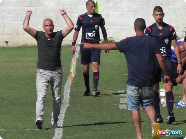 חוגגים ניצחון. בכר (שקד מורג)